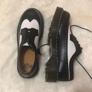 Dr Marten airwair